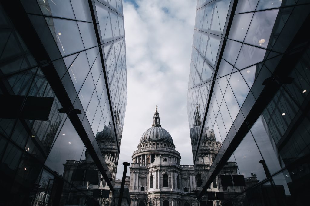 image of St Paul's Cathedral in London
