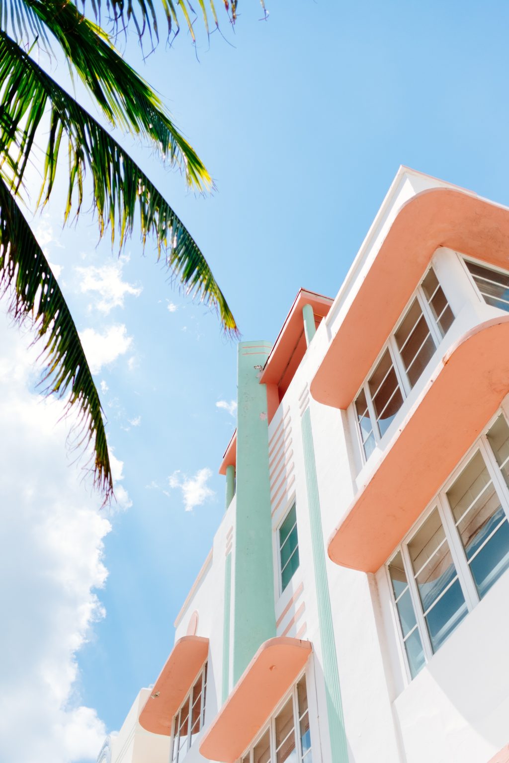 image of house in Miami for the Leathwaite Miami Office