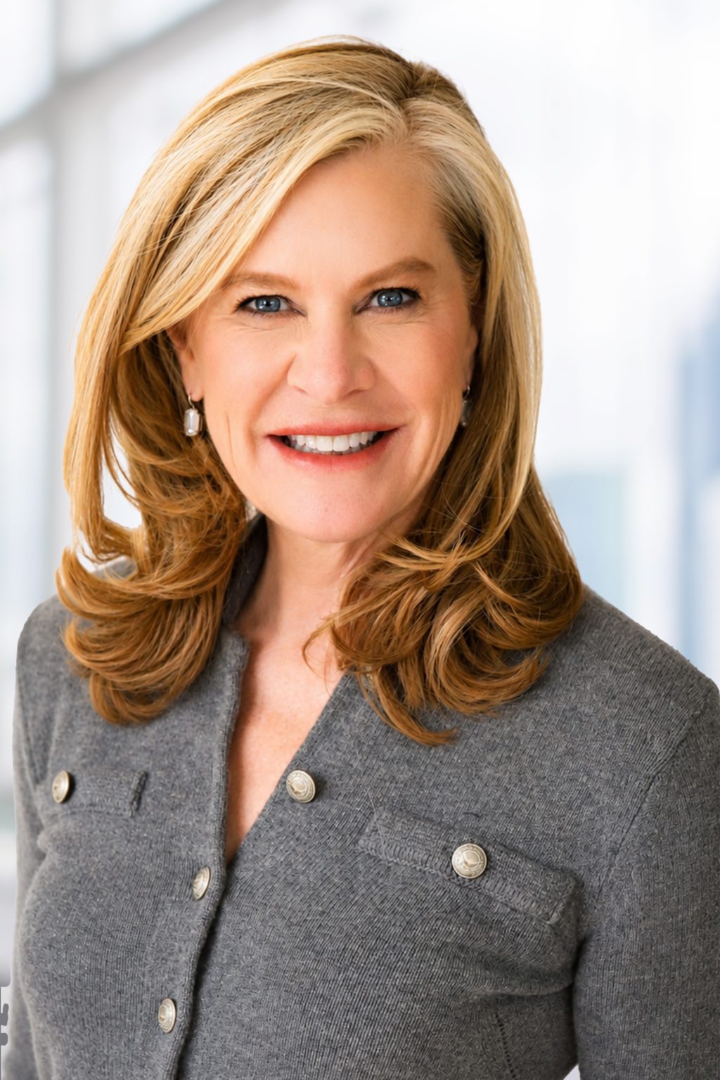 Headshot of Regina Glocker